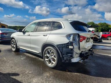 Vista de 2020 BMW X3 XDRIVE30I, ángulo 2