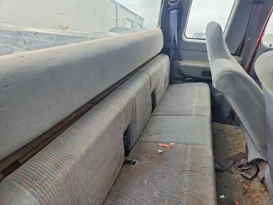 Вид 1997 FORD F250, угол 10