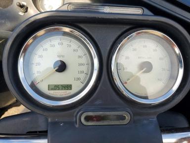 Vue de 2004 HARLEY-DAVIDSON FLTRI, angle 7
