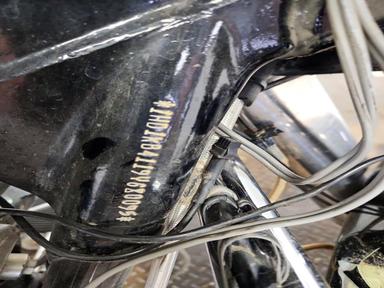 منظر 2009 HARLEY-DAVIDSON FLHX، زاوية 9
