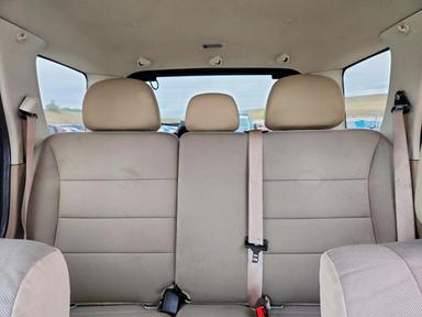 Vue de 2011 FORD ESCAPE XLT, angle 10