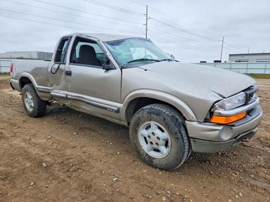 منظر 2000 CHEVROLET S TRUCK S10، زاوية 4