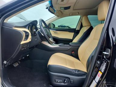 منظر 2015 LEXUS NX 200T، زاوية 7
