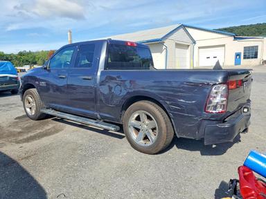 Vue de 2018 RAM 1500 ST, angle 2