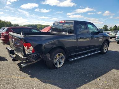 Vue de 2018 RAM 1500 ST, angle 3