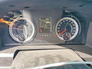Vue de 2018 RAM 1500 ST, angle 9