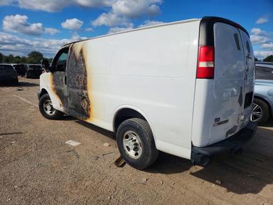 2008 CHEVROLET EXPRESS G2500 view, angle 2