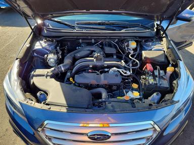 2015 SUBARU OUTBACK 2.5I LIMITED view, angle 11