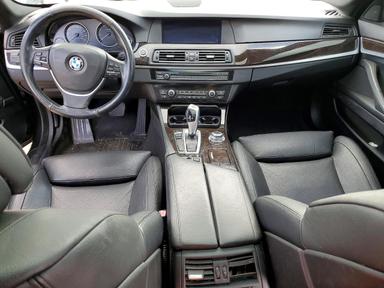 Вид 2012 BMW 550 XI, угол 8