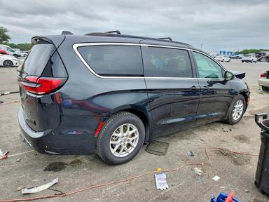 منظر 2022 CHRYSLER PACIFICA TOURING L، زاوية 3