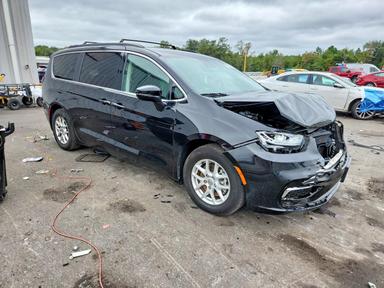 منظر 2022 CHRYSLER PACIFICA TOURING L، زاوية 4