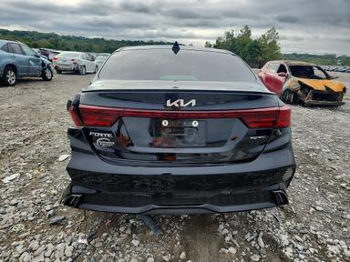 2024 KIA FORTE GT LINE view, angle 6