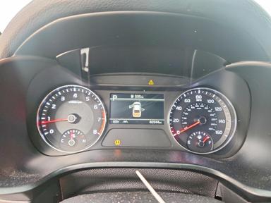 2024 KIA FORTE GT LINE view, angle 9
