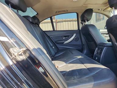 Вид 2014 BMW 320 I, угол 10