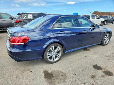 Vista de 2016 MERCEDES-BENZ E 350, ángulo 3