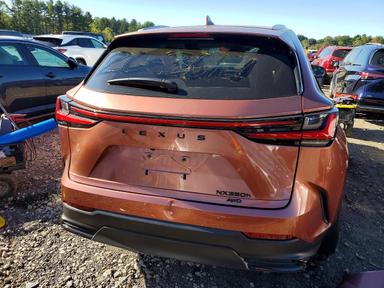 Vue de 2026 LEXUS NX 350H PREMIUM, angle 6