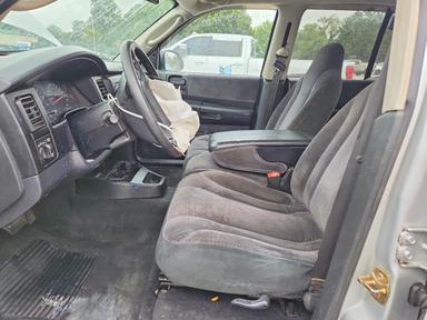 Вид 2004 DODGE DAKOTA QUAD SLT, угол 7