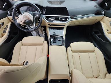 Вид 2021 BMW 330XI, угол 8