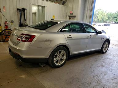 Vedere 2018 FORD TAURUS SEL, unghi 3