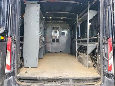 Вид 2017 FORD TRANSIT T-250, угол 10