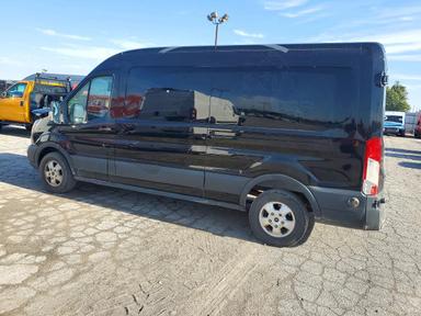 Вид 2017 FORD TRANSIT T-250, угол 2