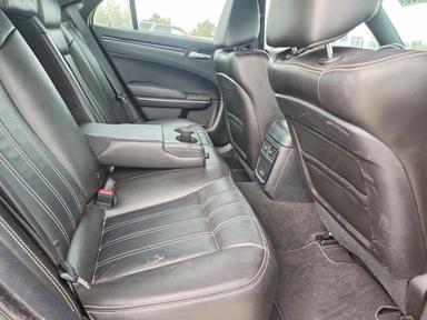 Vue de 2021 CHRYSLER 300 S, angle 10