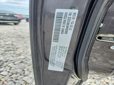 Vue de 2021 CHRYSLER 300 S, angle 12