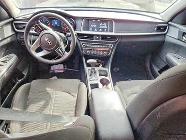 منظر 2019 KIA OPTIMA LX، زاوية 8