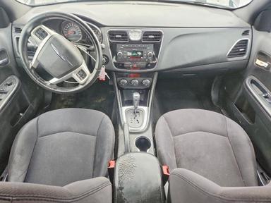 Vista de 2013 CHRYSLER 200 TOURING, ángulo 8