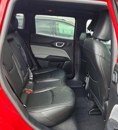 Vista de 2024 JEEP COMPASS LATITUDE LUX, ángulo 10