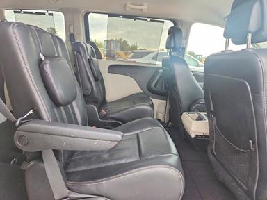Vue de 2014 CHRYSLER TOWN &amp; COUNTRY TOURING L, angle 11