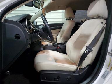 Вид 2018 CHRYSLER 300 TOURING, угол 7