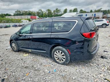 Vedere 2019 CHRYSLER PACIFICA TOURING L, unghi 2