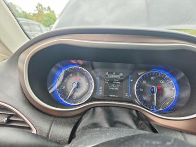 Vedere 2019 CHRYSLER PACIFICA TOURING L, unghi 9