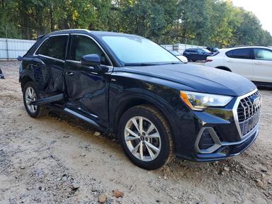 Vista de 2022 AUDI Q3 PREMIUM S LINE 45, ángulo 4