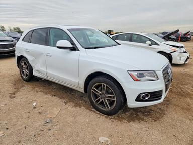 Vista de 2017 AUDI Q5 PREMIUM, ángulo 4