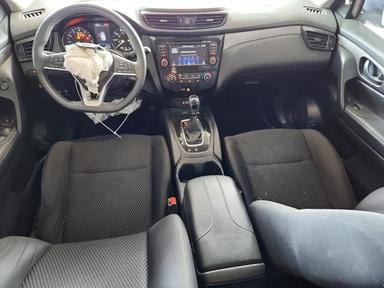 Vista de 2021 NISSAN ROGUE SPORT S, ángulo 8