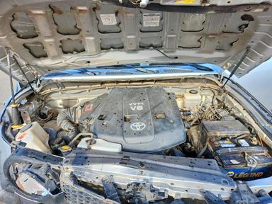 Вид 2007 TOYOTA FJ CRUISER BASE, угол 11