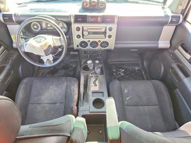 Вид 2007 TOYOTA FJ CRUISER BASE, угол 8