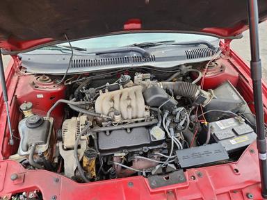 Vista de 1996 FORD TAURUS, ángulo 11