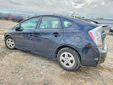 Vista de 2010 TOYOTA PRIUS II, ángulo 2