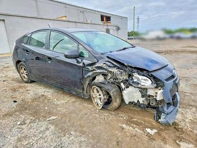 Vista de 2010 TOYOTA PRIUS II, ángulo 4