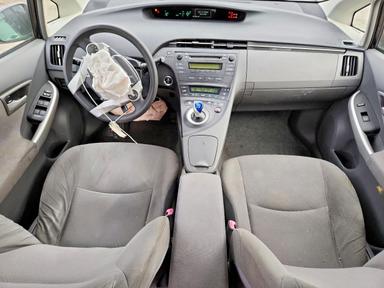 Vista de 2010 TOYOTA PRIUS II, ángulo 8