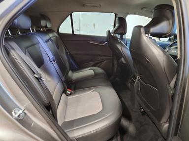 Vista de 2024 KIA NIRO WIND, ángulo 11