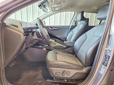 Vista de 2024 KIA NIRO WIND, ángulo 7