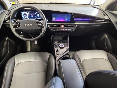 Vista de 2024 KIA NIRO WIND, ángulo 8