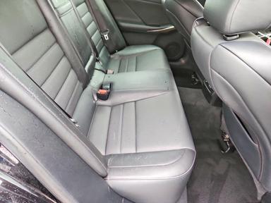 Vista de 2017 LEXUS IS 200T, ángulo 10