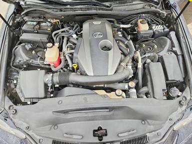 Vista de 2017 LEXUS IS 200T, ángulo 11