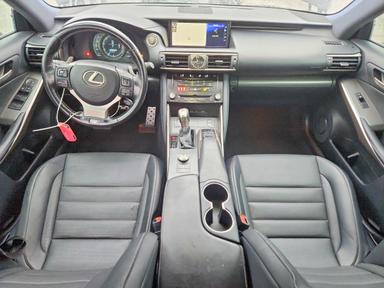 Vista de 2017 LEXUS IS 200T, ángulo 8