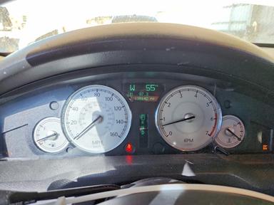 Vue de 2005 CHRYSLER 300C HEMI C, angle 9